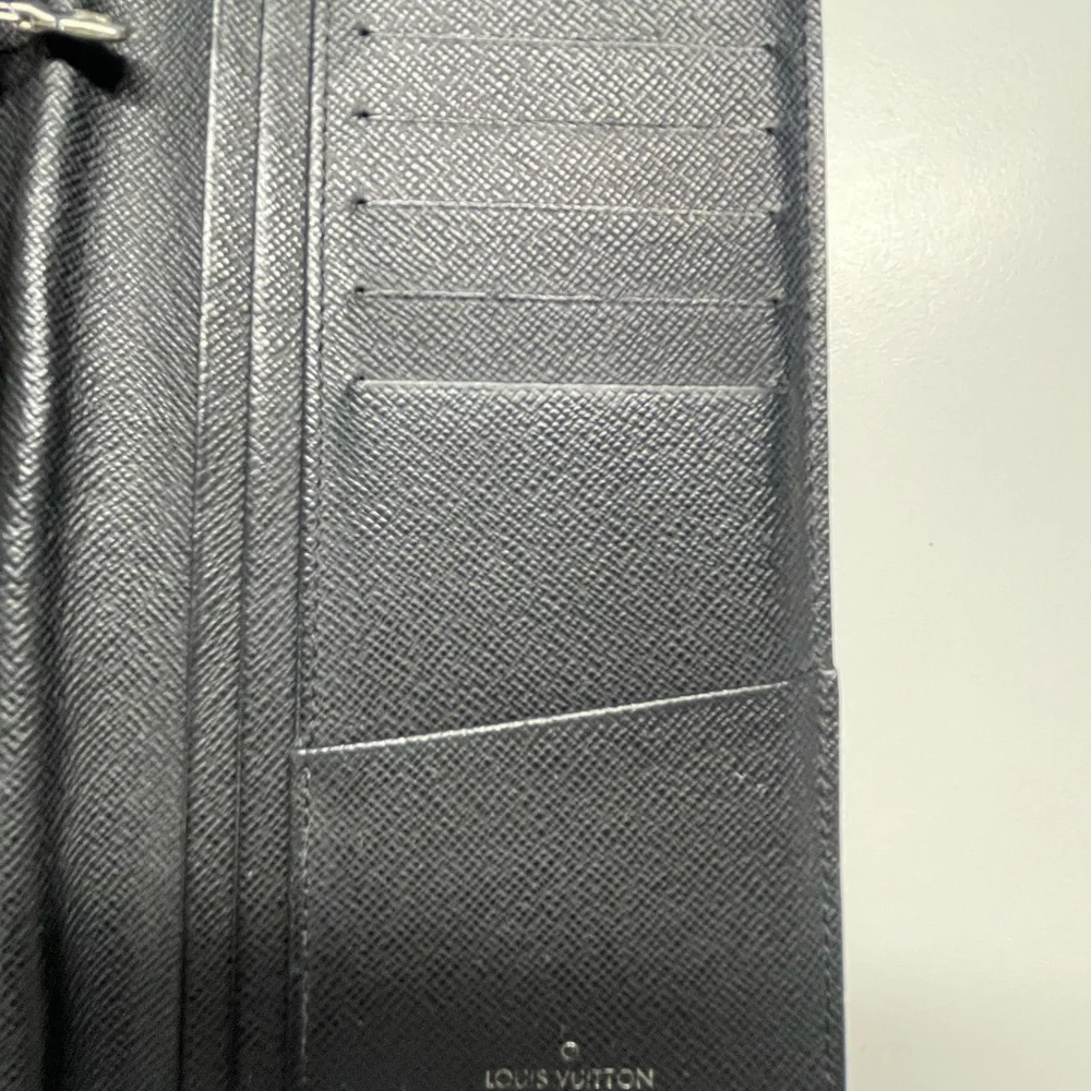 Louis Vuitton Black Textured Wallet - Picture 11 of 13